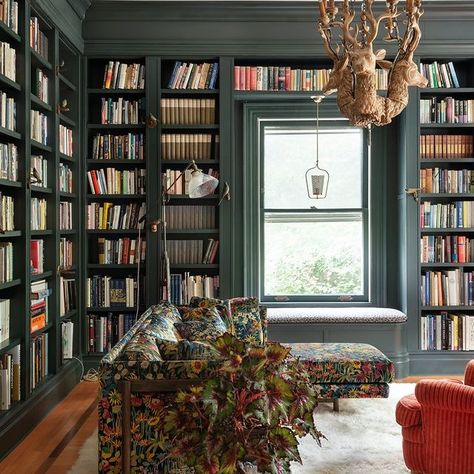 Beautiful Home Library, Dream Home Library, Colonial Revival House, Green Library, Home Library Rooms, Library Room, Home Library Design, Prospect Park, Home Libraries