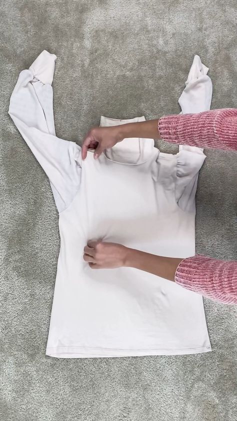 lenniamc on Instagram: How to fold long sleeve shirt for drawers #foldingclothes #shirts #organizedhome Folding Long Sleeve Shirts, How To Fold Long Sleeve Shirts, Fold Long Sleeve Shirts, Folding Shirts, How To Fold, Folding Clothes, Long Sleeve Turtleneck, Shirt Sleeves, White Jeans