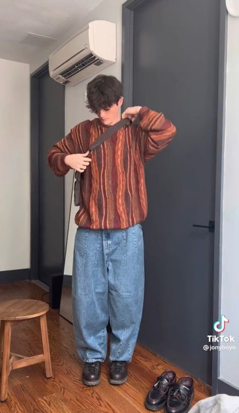 Vintage Sweater Outfit 90s, Coogi Sweater Men Outfit, Coogi Outfit, Vintage Sweater Outfit, Normcore Fashion, Guys Fits, Guy Fits, Autumn Fits, Fall Fit