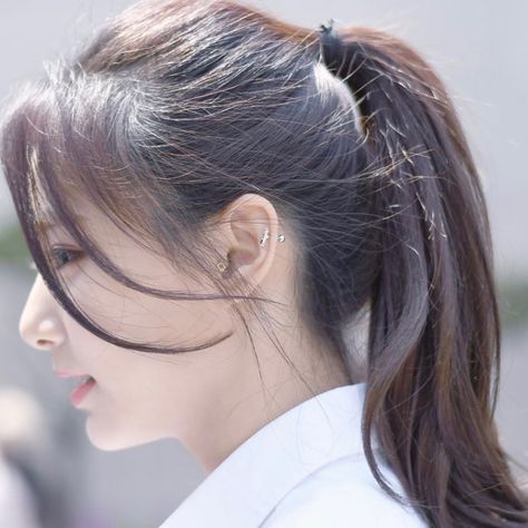 side profile of chou tzuyu <3. ;; good morning — qot Tzuyu Side Profile, Tzuyu Hair, Go Minsi, Twice Album, Kpop Hair, Zodiac Virgo, Twice Tzuyu, Vogue Covers, Tzuyu Twice