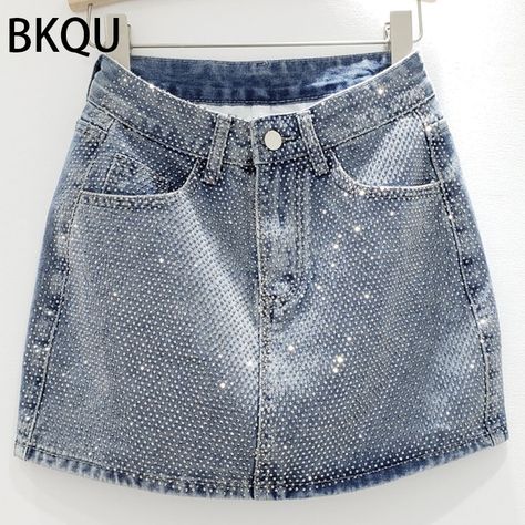 Denim Skirt Fashion, Studded Skirt, High Waisted Denim Skirt, Jeans Overall, Embellished Skirt, Heavy Embroidery, Denim Skirt Women, Maxi Robes, Skirt Women