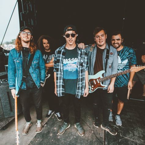 State Champs State Champs Lyrics, State Champs Band, Derek Discanio, Pop Punk Music, Hipster Accessories, Pop Punk Fashion, Batman Outfits, Pop Punk Bands, State Champs