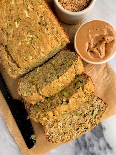 The Best Paleo Banana Zucchini Bread - rachLmansfield Banana Bread Almond Flour, Rachel Mansfield, Healthy Balls, Paleo Coffee Cake, Banana Zucchini Bread, Almond Flour Desserts, Healthy Breads, Banana Zucchini, Zucchini Banana