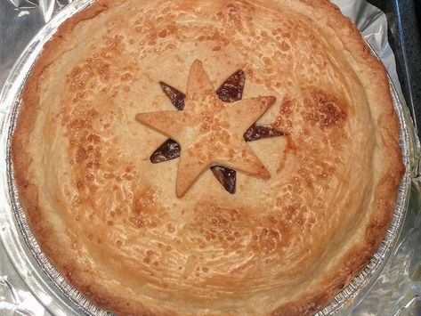 Old Fashioned Raisin Pie Old Fashioned Raisin Pie Recipe, Raisin Pie Recipe, Thanksgiving Potatoes Recipes, Ready Made Pie Crust, Raisin Pie, Sweet Potato Thanksgiving, Frozen Pie Crust, It's The Great Pumpkin, Fruit Pies