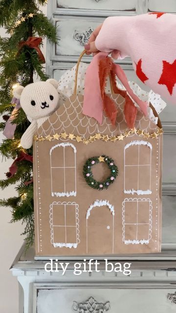 Diy Gift Bag, Ginger Bread House Diy, Baby Polar Bear, Gingerbread Diy, Mini Pom, Baby Polar Bears, Gift Bags Diy, Decorating Party, Gingerbread House Decorations