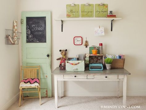 Green Art Studio, Kids Art Table, School Room, Vintage Kids, Old Door, Learning Spaces, Green Art, Art Table, Kids Art