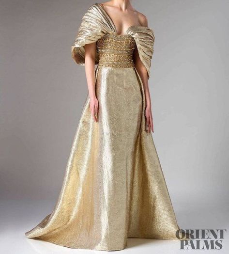 Look Gatsby, Gold Evening Gown, Edward Arsouni, Gold Gown, Fantasy Dresses, Couture Mode, فستان سهرة, Dresses Elegant, Dress Barn