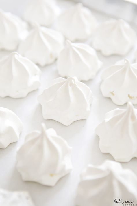 Basics: How to Make Perfect Meringues | Between Carpools How To Make Mini Meringues, Merangue Recipe Easy How To Make, Individual Meringues, Marange Recipe, Basic Meringue Recipe, Easy Meringue Recipe, Easy Meringues, Perfect Meringue, Donut Decorating Ideas