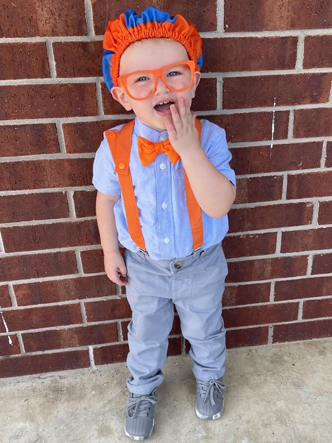 Blippi Halloween Costume Family, Diy Blippi Costume, Blippi Halloween Costume, Blippi Costume, Blippi Birthday Party, Toddler Boy Costumes, Toddler Boy Halloween Costumes, Party Themes For Boys, Diy Halloween Costumes For Kids