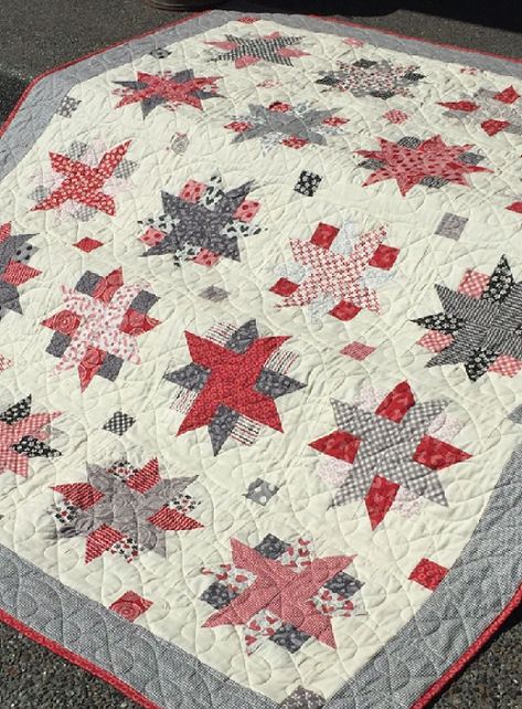 Ribbon Star, Jelly Roll Quilt, Picnic Quilt, Jelly Roll Quilt Patterns, Homemade Quilts, Patriotic Quilts, Jelly Rolls, Log Cabin Quilts, Star Quilt Blocks