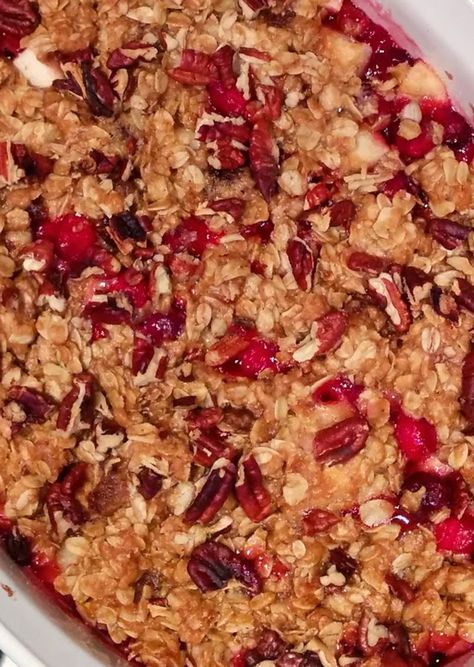 Cranberry Apple Recipes, Cranberry Recipes Dessert, Apple Casserole, Apple Cranberry Crisp, Cranberry Baking, Traditional Thanksgiving Recipes, Apple Dishes, Christmas Dinner Menu, Cranberry Apple