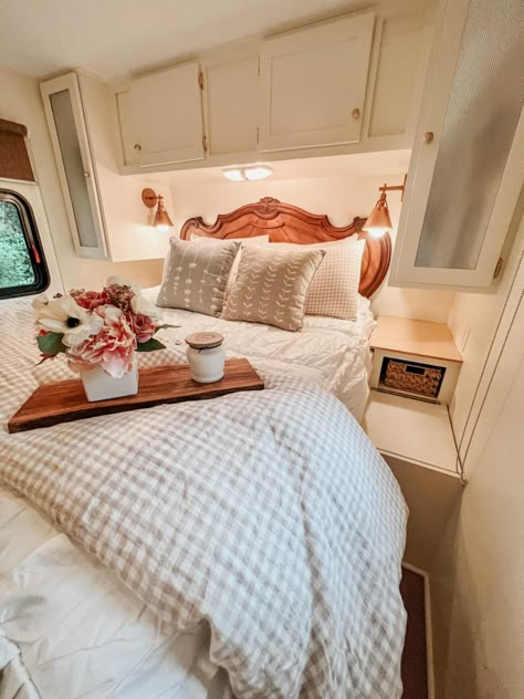 16 Cozy RV Bedrooms That Will Make You Want to Cuddle In Bed Rv Rugs Indoor, Living In A Fifth Wheel Full Time, Camper Living Full Time Organization, Living In A Camper Full Time, Rv Living Full Time Rv Organization, Camper Living Full Time, Window Makeover, Motorhome Storage, Rv Tour