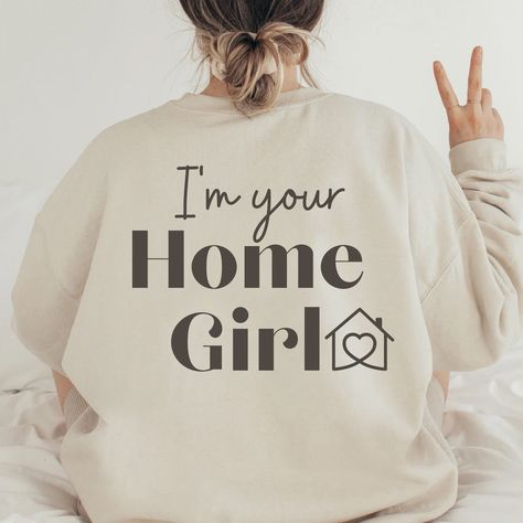 🎅LAST DAYS FOR CHRISTMAS DELIVERY.🎅 USA →  12/12/2023  CANADA → 12/12/2023 EUROPE →  12/12/2023 Home Girl Sweatshirt, Real Estate Agent Sweater, Real Estate Broker Tee, Realtor Closing Gift, Gift for Realtor Boss Babe Shirt, Real Estate Crewneck, Real Estate Hoodie | Back Print Each Sweatshirt is printed on order with love ❤ This Sweatshirt essential fits like a well-loved favorite. Super soft cotton and excellent quality print makes one to fall in love with it over and over again. Size chart available in photo. Material: 50% Cotton, 50% Polyester Any questions? Just ask :) Want to personalise something? Just drop me a line... Real Estate Vision Board, Real Estate Outfits, Career Aesthetic, Real Estate Slogans, Gift For Realtor, Marketing Fashion, Realtor Life, Real Estate Fun, Real Estate Shirts