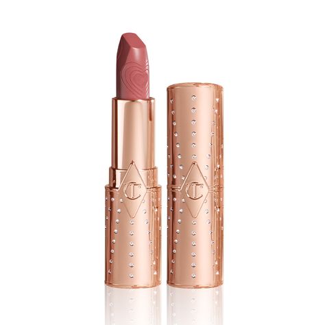 Peachy Pink Lipstick, Charlotte Tilbury Looks, Nude Pink Lipstick, Magic Lipstick, Revolution Lipstick, Charlotte Tilbury Matte Revolution, School Preppy, Look Of Love, Red Carpet Beauty