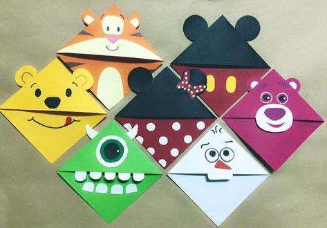 Bookmarks Origami, Bookmarks Diy Kids, Disney Diy Crafts, Handmade Bookmarks Diy, Origami Bookmark, Creative Bookmarks, Bookmark Craft, Book Origami, Bookmarks Kids