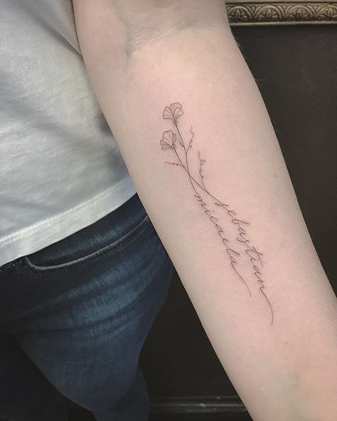 East Iz on Instagram: “✏️🌱 #sweetpea #sweetpeaflowers #flowers #wildflowers #names #singleneedle #singleneedletattoo #fineline #finelinetattoo…” Tattoos For Childrens Names, Resilience Tattoo, Name Flower Tattoo, Violet Flower Tattoos, Tattoo Cover Ups, Mother Tattoos For Children, Name Tattoos For Moms, Real Tattoos, Twin Tattoos