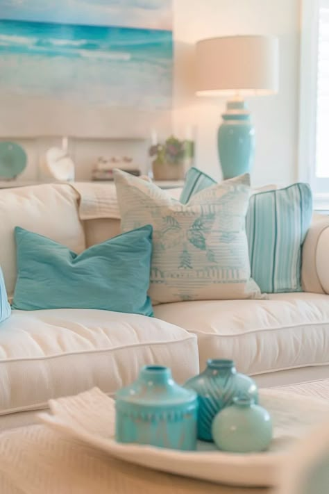 Soothing Coastal Living Rooms: Decor Tips & Ideas Seaside Living Room Ideas, Interior Beach House Colors, Coastal Eclectic Decor, Ocean Theme Living Room, Florida Decorating Ideas Interiors, California Coastal Living Room, Beach Themed Living Room, Aqua Living Room, Turquoise Living Room Decor