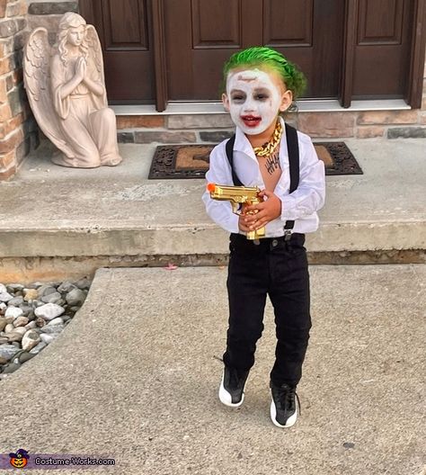 Couple Diy Costumes Halloween, Joker Boy Costume, Kid Joker Costume, Kids Joker Costume Boys, Joker Family Halloween Costumes, Diy Joker Costume Kids, Diy Chucky Costume Kids, Toddler Joker Costume, Joker Toddler Costume