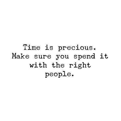 Not everyone is worth your time. ☺️⠀ If you’re lucky enough to have caring and smart people in your life cherish them and make sure you always have time for them.⠀ All we really need is a couple of truly special people in our life. ❤️⠀ ⠀ ⠀ ⠀ #inspiration #motivation #wisdom #health #healthy #fitness #quotes Cherish Good People Quotes, Not Everyone Is For You Quotes, Lucky People Quotes, Value My Time Quote, People Not Worth Your Time Quotes, Do People Really Care Quotes, You Make Time For People You Care About, Smart People Quotes Wisdom, People Who Really Care About You Quotes