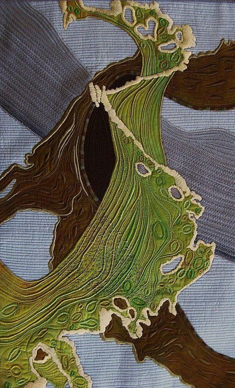 Seaweed-patterned textile by Penny Berens Quilt Modernen, Creation Art, Creative Textiles, Landscape Quilts, Textile Texture, Textile Fiber Art, Thread Art, Thread Painting, Art Textile