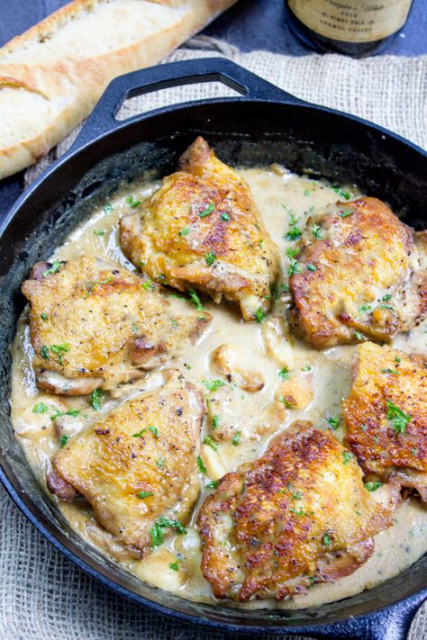 Chicken with 40 Cloves of Garlic sounds overwhelming but instead it is a deliciously mellow garlic with a creamy white wine sauce you'll want every day! 40 Clove Garlic Chicken, Favorite Recipes Chicken, Cornish Hens, Food Chicken, Wine Sauce, Incredible Recipes, Garlic Chicken, Cast Iron Skillet, Iron Skillet