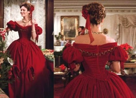 Victorian Ball Gowns Red, Christmas Dress Aesthetic, Red Princess Gown, Victorian Christmas Dress, Christmas Ball Dress, Red Victorian Dress, Christmas Gown, Vintage Christmas Dress, Victorian Gown