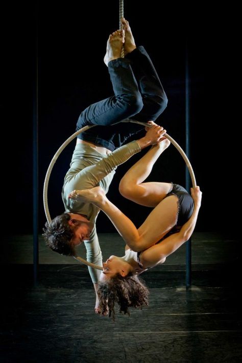 Les 7 Doigts de la Main circus company uses a kind of vertical canvas in “Séquence 8.” Photo: Cal Performances Doubles Lyra, Circus Things, Lyra Doubles, Duo Lyra, Ariel Hoop, Lyra Aerial, Aerial Hoop Lyra, Silk Dancing, Aerial Fitness