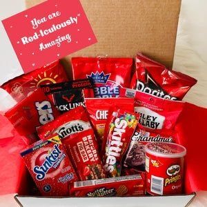 Red Care Package, Bestie Basket, Birthday Boxes, Birthday Gift Friend, Gamer Boyfriend, Secret Sister, Valentine's Day Gift Baskets, Diy Best Friend Gifts, Holiday Baskets