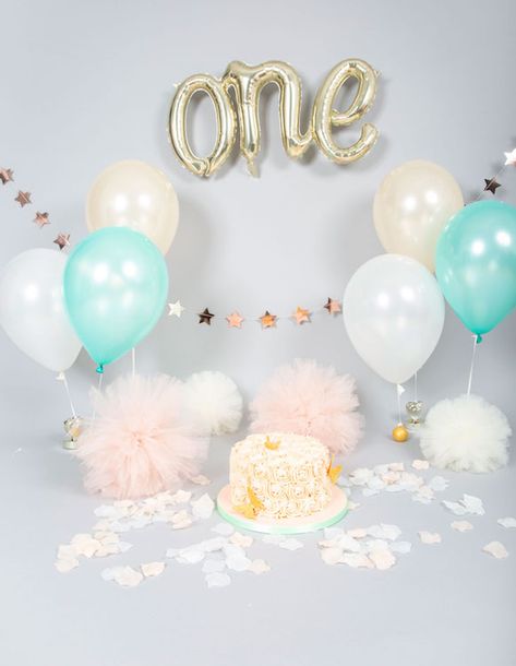 How We Created The Perfect Smash The Cake for Baby's 1st Birthday! Birthday Background Wallpaper, Baby Photography Backdrop, Baby's 1st Birthday, Birthday Tomorrow, Tulle Poms, Baby Glitter, 1st Birthday Pictures, 1st Birthday Photoshoot, Glitter Crown