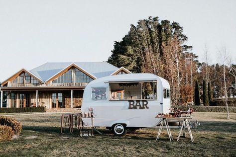 willowandco-C0117-188 Food Truck Wedding, Winter Wedding Venues, Urban Wedding Venue, Country Wedding Venues, Mountain Wedding Venues, Australian Wedding, Winter Wedding Decorations, Wedding Venue Inspiration, Space Wedding