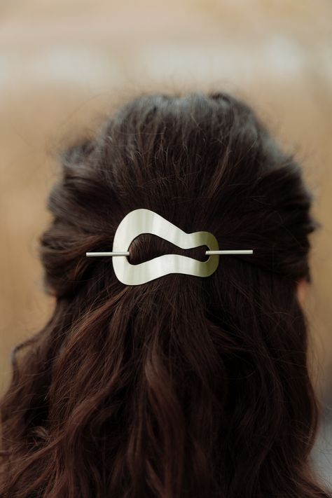 Cloud hair slide in size small. A minimalist hair cuff to hold your partial up-do in place. *DETAILS AND MEASUREMENTS* - The barrette measures approximately 2.5 inches. - The stick measures 3 inches. - Available in Brass, Copper, German Silver, and Rustic Copper. German silver is a non-tarnish copper alloy (60%) with zink (20%) and nickel (20%). It is absolutely lead free and contains no silver! * The last picture is only a reference for the different types of metals used. For hairstyle tutorials and care instructions please visit my website: http://www.kapelika.com Please check my shop announcements and policies for important messages prior to purchase! Elegant Adjustable Hair Accessories For Gift, Adjustable Gold Hair Accessories For Gifts, Adjustable Gold Hair Accessories As Gift, Elegant Gold Hair Accessories As Gift, Hair Pins Aesthetic, Silver Hair Jewelry, Cloud Hair, Hair Cuff, Silver Hair Accessories