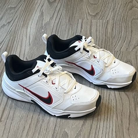 Nike Defy All Day Men's Training Shoes New White 10.5 Nike Defy All Day, Gym Skincare, Jordan Air Max, Mens Training Shoes, Air Max 720, Tenis Nike, Mens Casual Dress Outfits, Jordan Air, Vintage Air