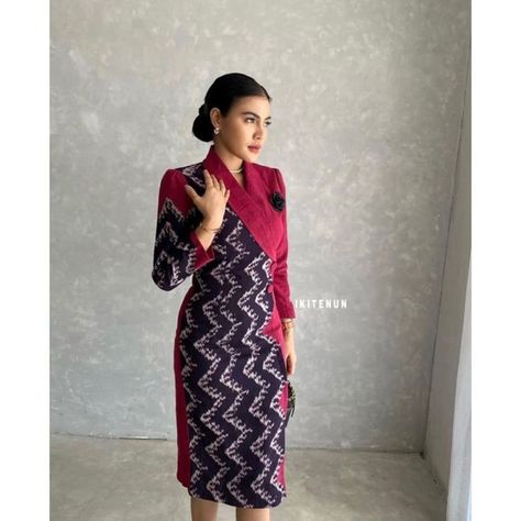 Baju gamis Batik Kombinasi, Batik Blouse, Dress Batik, Dress Bohemian, Wedding Dresses For Girls, Batik Dress, Ethnic Dress, Modern Dress, Woven Dress