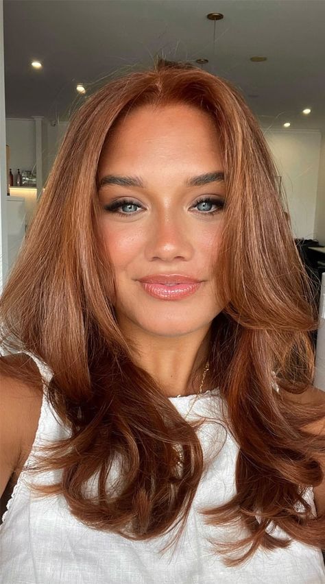 Natural Redhead Color Formula, Cowgirl Copper On Brown Hair, Blond Cowboy Copper, Red Balayage Blonde Hair, Red Hair With Layers Medium Length, Copper Balayage Medium Hair, Natural Red Hair With Shadow Root, Hair Colour Ideas Ginger, Copper Hair For Fair Cool Skin