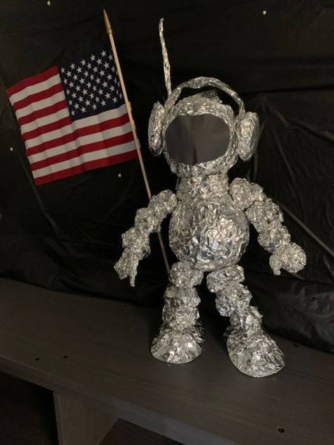 Space Themed Floats, Outer Space Hoco Theme, Outer Space Homecoming Theme, Stellar Vbs Decorations, Space Theme Book Fair, Outer Space Library Theme, Science Exhibition Ideas, Vbs Stellar, Space Vbs