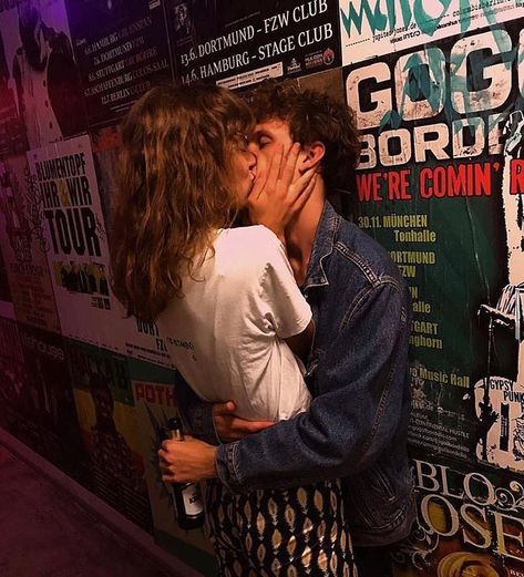 Les Parisiennes du monde on Instagram: “I want you to pin me up against the wall and kiss me like my lips are air and you can’t breathe without them.” Ty A Ja, I Want A Relationship, Francisco Lachowski, Daisy Jones, The Love Club, I'm With The Band, The Kiss, Photo Couple, Cute Relationship Goals