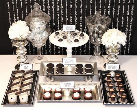 Black & White Glamourous Sweet Table 2 by larry_odebrecht, via Flickr White Dessert Tables, Black Dessert, Christmas Dessert Table, Black White Parties, White Desserts, Gratis Printables, Black And White Party, Silver Party, Dessert Buffet