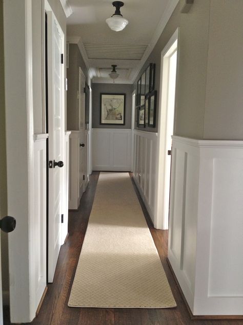 Carpet Remnants, Upstairs Hallway, Narrow Hallway, Decor Minimalist, Style At Home, Wainscoting, Hallway Decorating, New Wall, Home Fashion