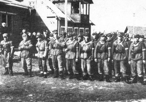 Members of the Polish Home Army, one of the many military groups comprising the Polish Underground resistance. Pin by Paolo Marzioli Doctor Fake, Poland Ww2, Invasion Of Poland, Boy Scouts, Doctor Who, Poland, Science, Concert, History