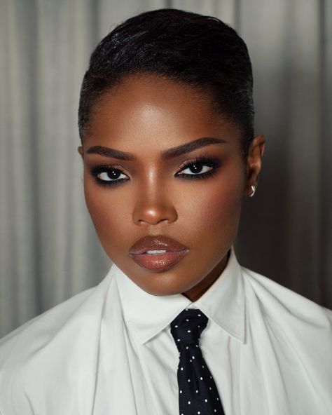 Ernesto Casillas🦻🏽 | Ryan Destiny in Dior for @tiff_net 2024 Photo & Makeup @ernestocasillas Hair @sleekbysosa Skin @lancomeofficial Teint… | Instagram Ryan Destiny Makeup, African American Women Hairstyles, Ryan Destiny, Brown Girls Makeup, Makeup 101, Graduation Makeup, Eyes Lips Face, Photo Makeup, Baddie Makeup