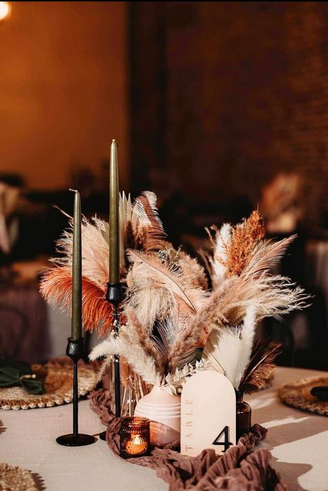 Boho Wedding Reception Centerpieces, Western Wedding Reception Table Ideas, Western Centerpiece Ideas, Boho Centerpieces Wedding, Planning 2025, Boho Chic Wedding Decor, Western Centerpieces, Inexpensive Wedding Centerpieces, September Wedding Colors