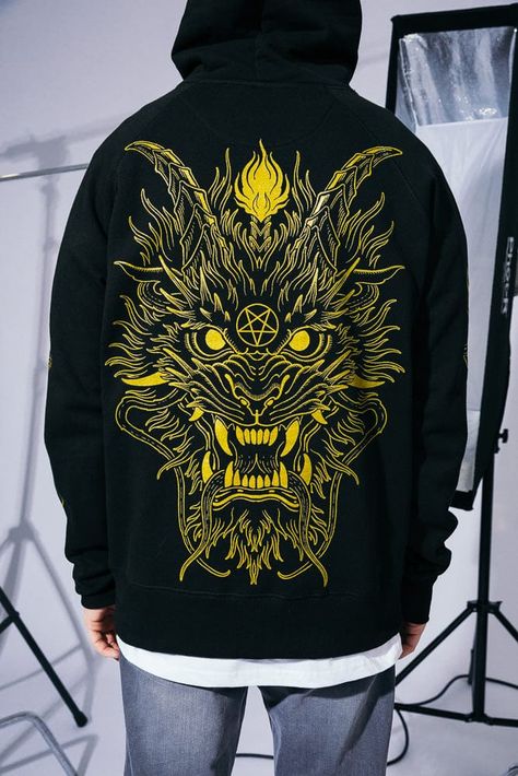 Tigon - Hoodie - STAY WEIRD – Stay Cold Apparel Printed Streetwear, Stay Cold Apparel, Cool Chest Tattoos, Chest Tattoos, Creative T Shirt Design, Tshirt Printing Design, Dark Style, Hoodie Xxl, Stay Cold