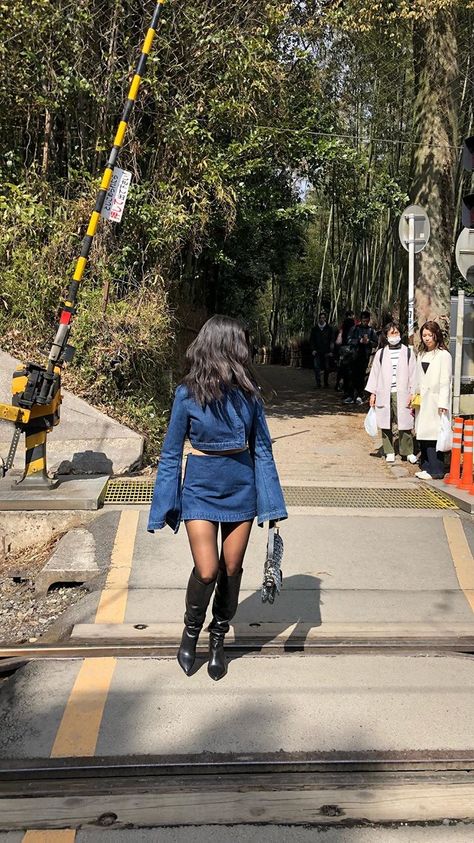 KOURTNEY KARDASHIAN in KYOTO Takeshita Street, Shangri La Hotel, Fashion District, Shangri La, Kourtney Kardashian, East Asia, The Culture, Harajuku Fashion, Travel Diary