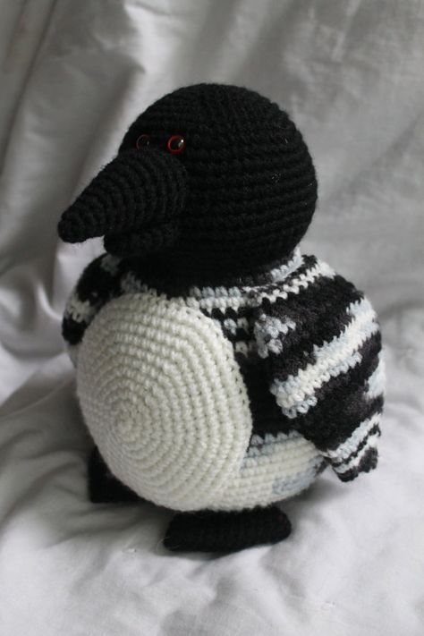 Leona the Loon - Amigurumi Plush Crochet PATTERN ONLY (PDF) Loon Bird, Plush Crochet Pattern, Crochet Bird Patterns, Plush Crochet, Amigurumi Plush, Crocheting Patterns, Crochet Chain, Crochet Birds, Bird Crafts