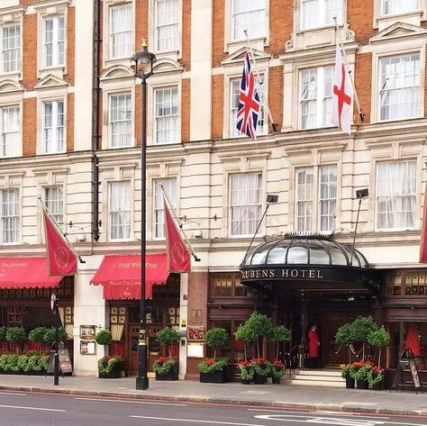 London | March 7-11, 2025 Hotel: The Rubens at The Palace Chicago (ORD to London (LHR) Cost: $3274 for 2 people | Deposit: $400 ———————————-————————————- Shemekia 🌴 Travel Agent ✈️ 📧Soarwithchictravel@gmail.com 👩🏾‍💻 https://soarwithchictravel.com/ March 7, 2 People, Travel Agent, 7 11, Palace, Chicago, London, Hotel, Travel