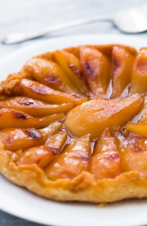 Pear Tarte, Pear Tarte Tatin, Tarte Tatin Recipe, Classic French Desserts, Pear Tart, Pastry Crust, Candied Ginger, French Dessert, Pastry Dough