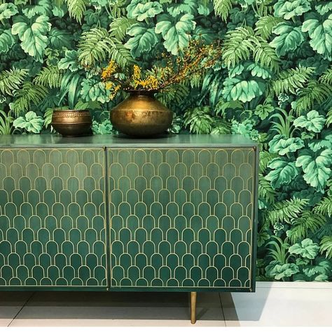 Shop - Royal Fernery: Green | Annandale Wallpapers Olive Bedroom, Fern Wallpaper, Pineapple Wallpaper, Furniture Upcycle, Sideboard Grey, Room Green, Trendy Living Rooms, High Design, Living Room Green