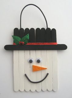 Cindy deRosier: My Creative Life: Craft Stick Snowman Popsicle Snowman, Diy Snowman Decorations, Diy Snowman, Snowman Ornament, Popsicle Stick Crafts, Snowman Decorations, Snowman Crafts, Peg Doll, Wrapping Ideas