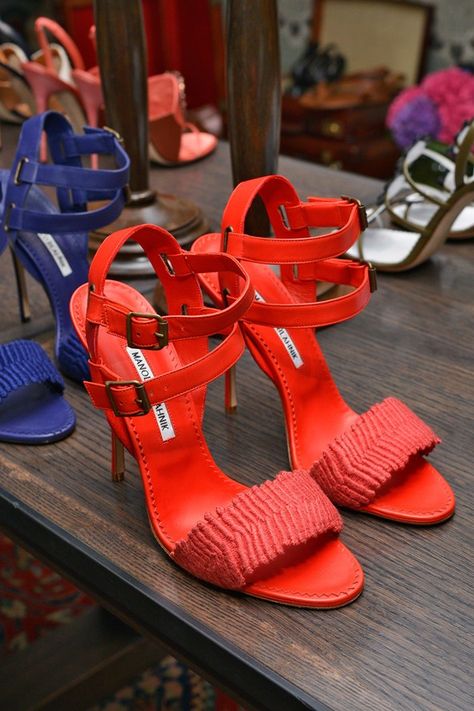 Manolo Blahnik Shoes 2021 - Spring/Summer Shoes 2021 Collection - Pretty Designs Spring Wedding Shoes, Manolo Blahnik Wedding, Manolo Blahnik Wedding Shoes, Manolo Blahnik Red, Spring Summer Shoes, Summer Wedding Shoes, Manolo Blahnik Heels, Blahnik Shoes, Manolo Blahnik Shoes