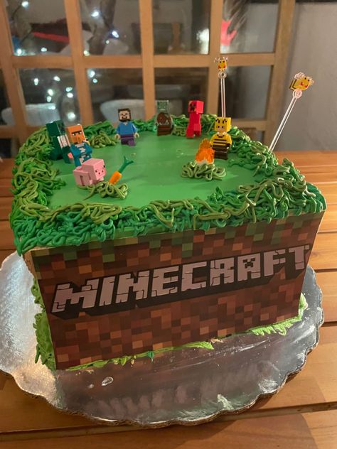 Pastel de chocolate dé minecraft Pastel Minecraft, Minecraft, Pastel, Cafe, Instagram Photos, Photo And Video, Instagram Photo, Instagram